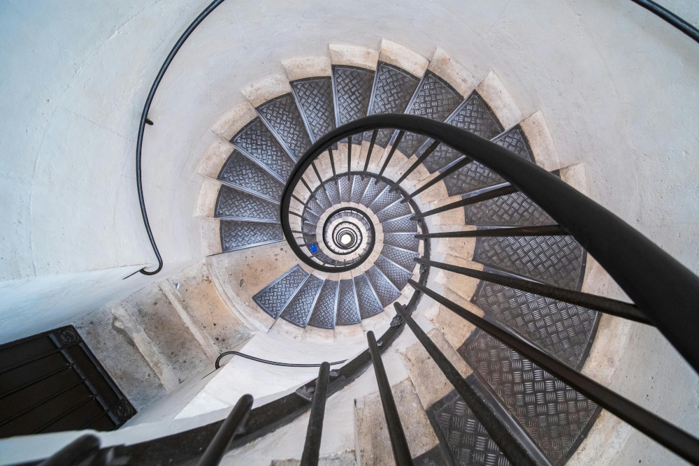 According to the author, the true world-beaters climb slowly, steadily. And crucially, they spend their early years dabbling widely, dipping into multiple sports, subjects, instruments — building what you might call a rich ‘learning capital’ that compounds beautifully over decades. — pexels.com pic