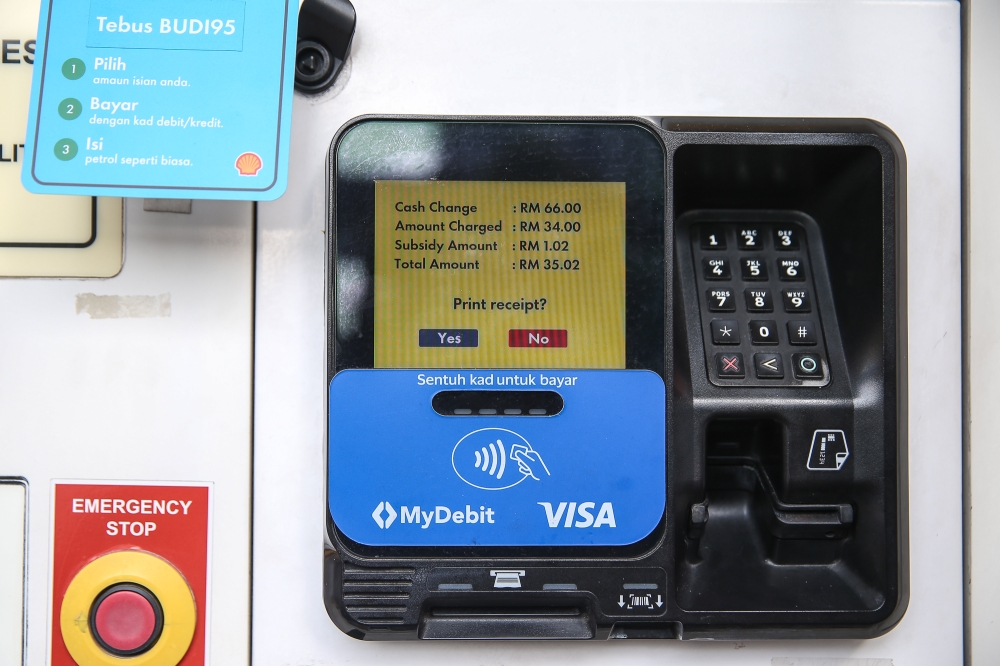 Budi Madani RON95 (Budi95) was implemented. — Picture by Yusof Mat Isa