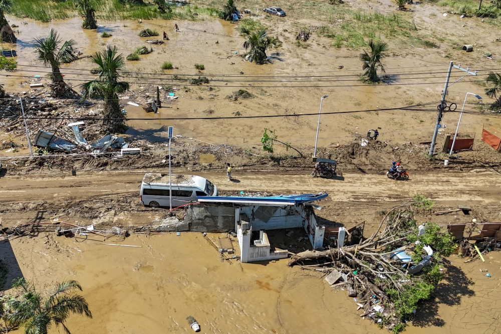 The author argues that as climate disasters become a defining security challenge in South-east Asia, Asean needs Australia more than ever within the FPDA framework to strengthen humanitarian assistance, disaster relief, and regional resilience from 2026 onwards. — AFP pic