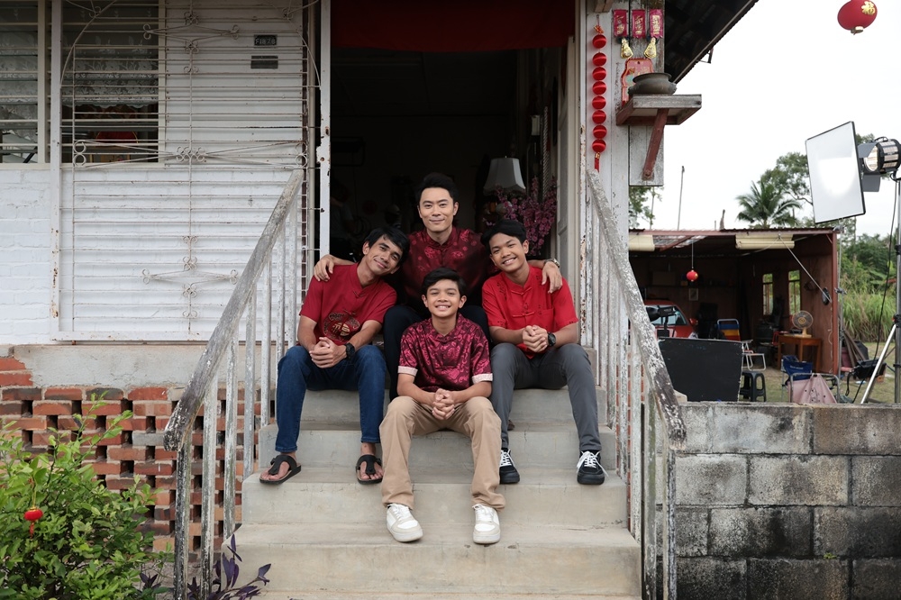 The ‘Abah Saya, Uncle Mike’ film starring Andy Teh (top) as Uncle Mike explored the drama genre, marking a bold step into a more emotionally grounded form of storytelling, rarely seen in Malaysian films. — Picture courtesy of Astro Shaw