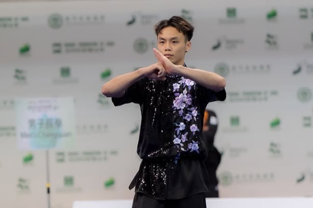 Si Shin Peng surprised everyone in his debut world championships appearance with a gold medal in Qiangshu. — Picture via Instagram/@shin.s_sp02