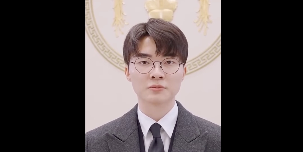 Faker becomes first esports athlete to receive South Korea’s highest sports honour (VIDEO)