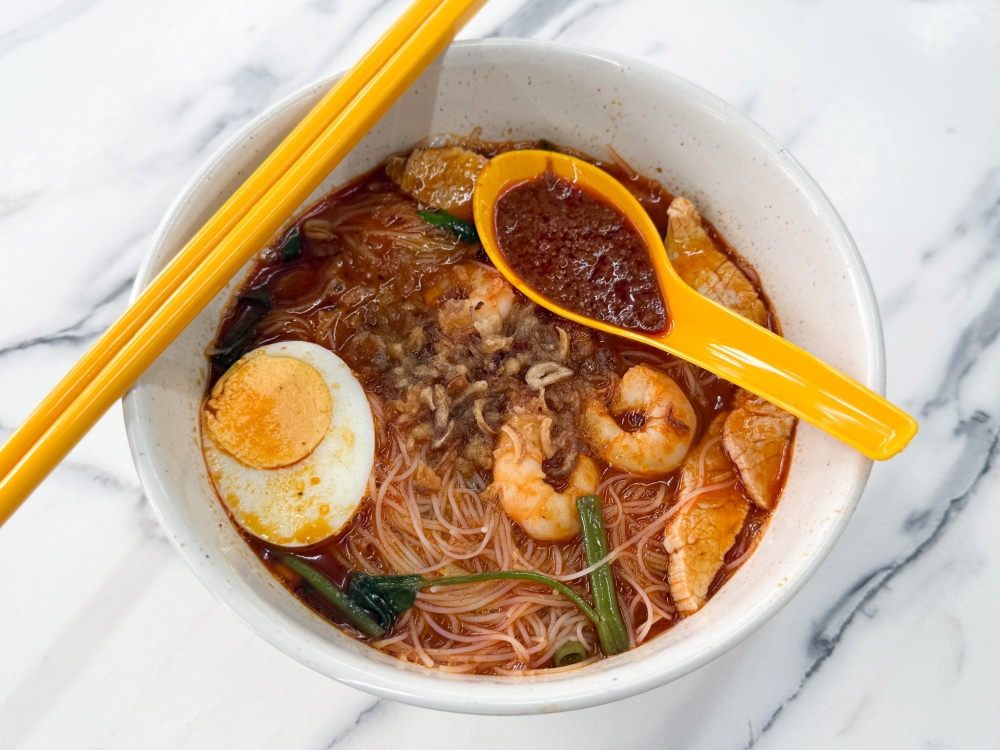 Hokkien Prawn Mee is served with a broth brimming with pork and prawn flavours — Picture by Lee Khang Yi