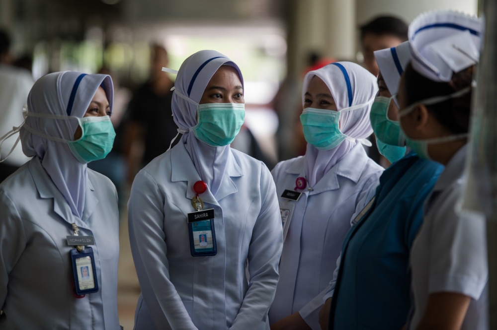 I am but just one of hundreds, perhaps thousands, that the staff see every day but for me they were my lifeline and I will always feel nothing but gratitude for their care. — Bernama pic