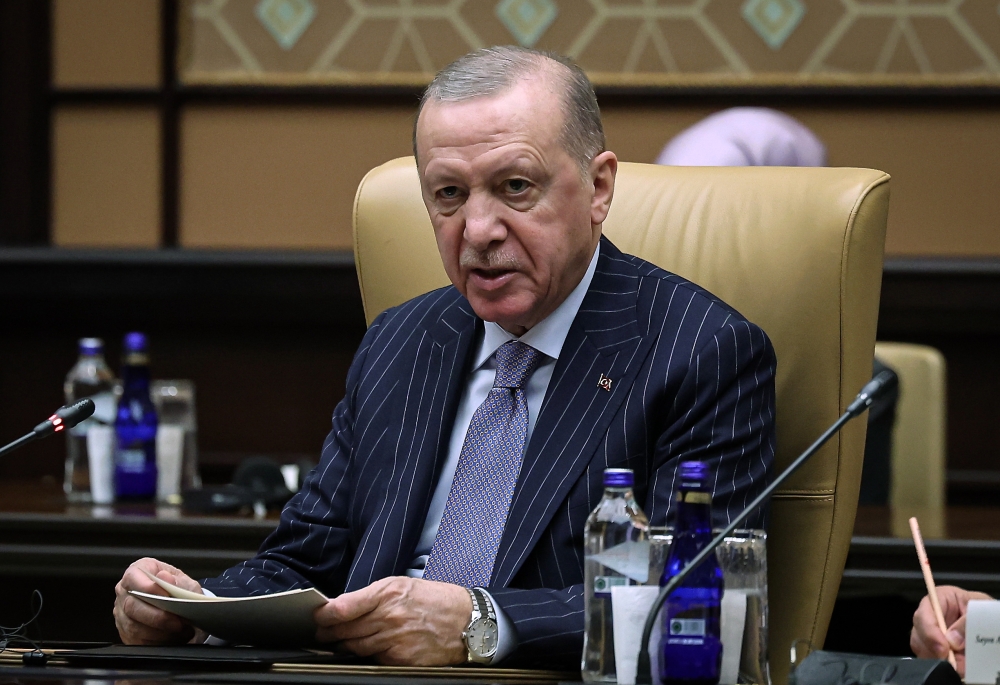 Erdogan expresses concern over Dr Mahathir’s health during Anwar’s Turkiye visit