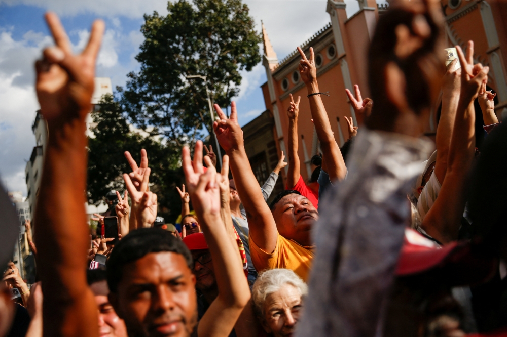 People attend a march calling for release of Venezuela’s President Nicolas Maduro, after he and his wife Cilia Flores were captured following US strikes on Venezuela, in Caracas January 4, 2026. — Reuters pic 