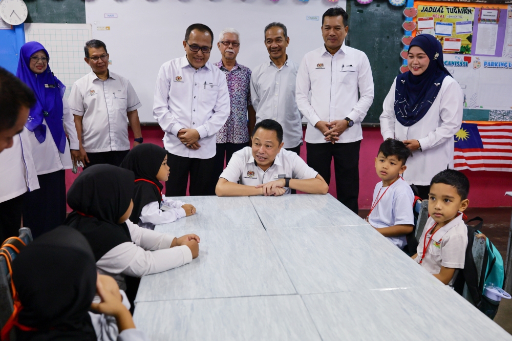 RM150 schooling aid for 5.2 million students to be fully paid out by weekend, says Education Malaysia deputy D-G