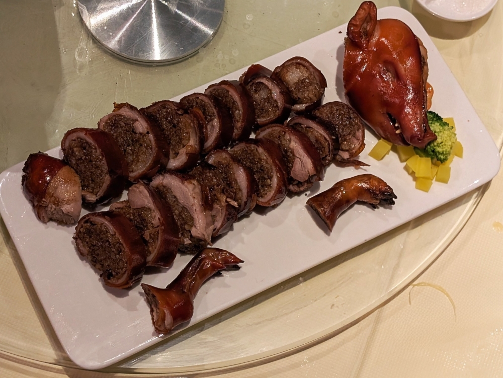 Stuffed suckling pig, sesame crispy chicken and a two-month wait for a table: Does Kuchai Lama’s 80s Home Cook Cuisine live up to the hype?