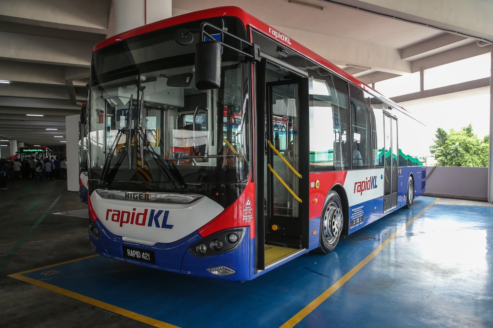 Effective January 16, Rapid Bus Sdn Bhd will restructure selected bus routes in the Klang Valley to provide better service. — Picture by Yusof Mat Isa