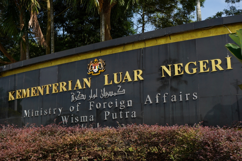 Wisma Putra: Malaysians safe, urged to stay vigilant after southern Thailand attacks