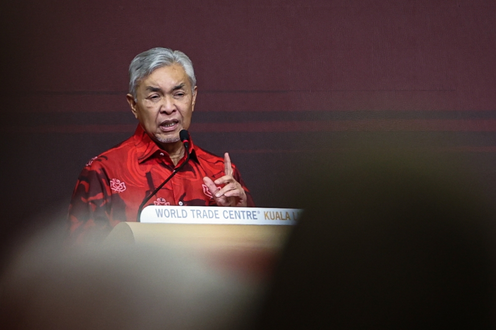Datuk Seri Ahmad Zahid Hamidi speaks at the second Patriotic School Convocation at the World Trade Centre Kuala Lumpur on January 13, 2026. — Bernama pic