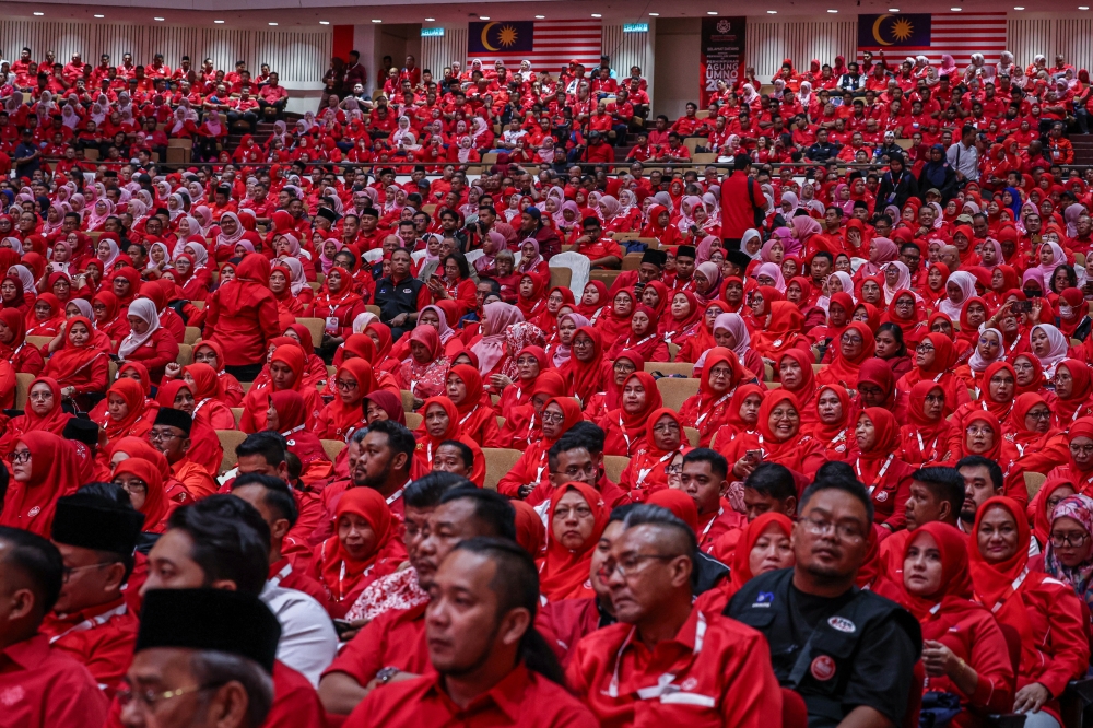 Umno delegates attend the President’s Briefing held in conjunction with the Umno General Assembly, taking place from January 14 to 17 at the World Trade Centre Kuala Lumpur (WTCKL). — Bernama pic 