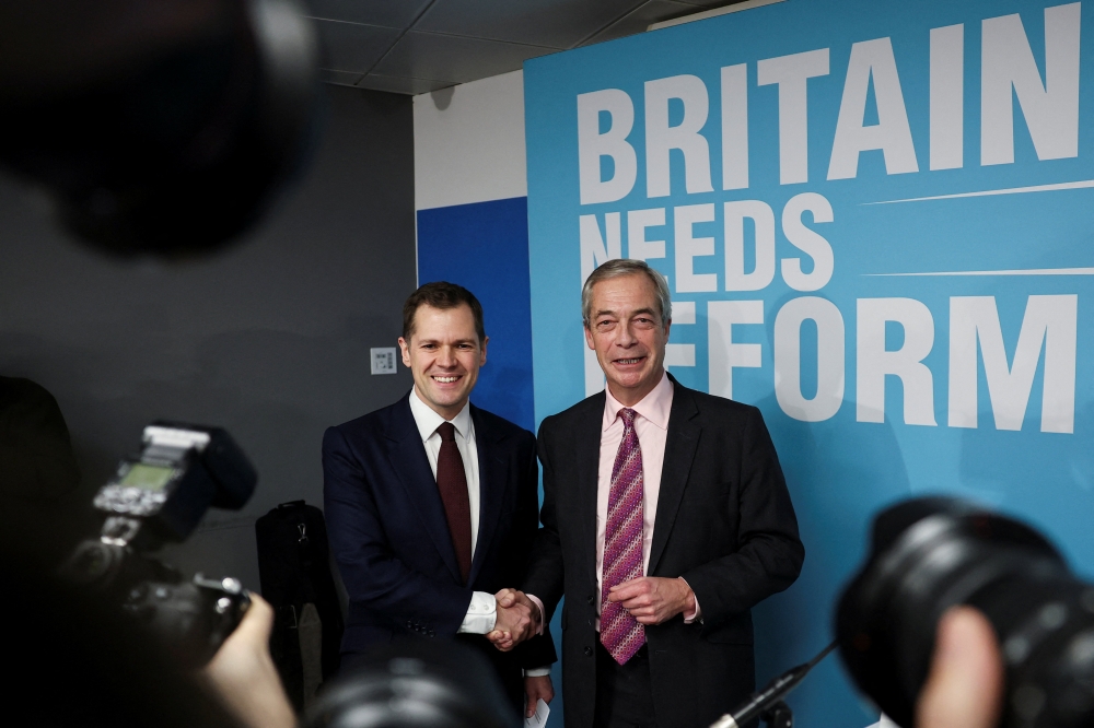 UK’s shifting political scene: Wave of Conservative defections boosts Farage’s Reform