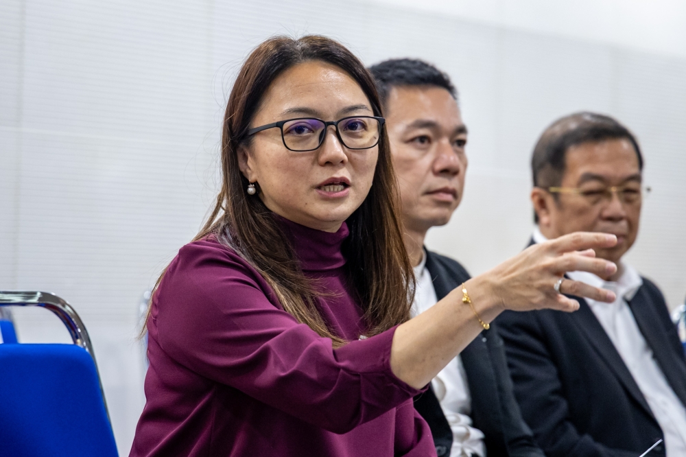 Federal Territories Minister Hannah Yeoh said that the meeting also marks the first official engagement on the introduction of the Private Member’s Bill under the Federal Capital Act 1960.— Picture by Firdaus Latif