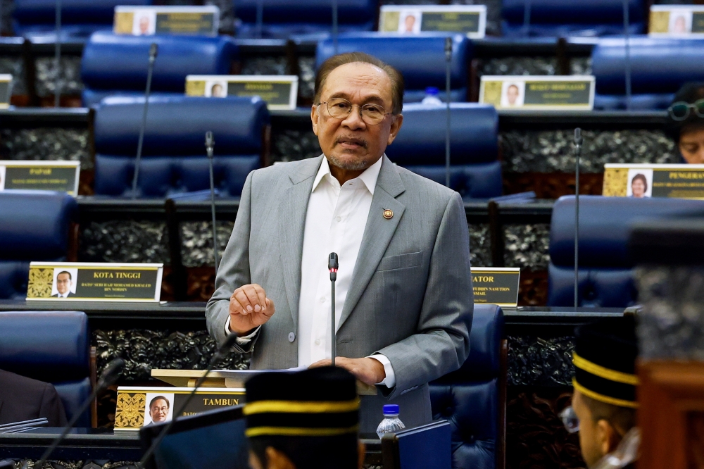 Anwar: Trade value in 2025 reached RM3t, record level thanks to clear policies