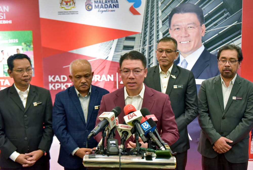 Housing and Local Government Minister Nga Kor Ming speaks to the media after the ministry’s 2026 address at the Ministry of Housing and Local Government, Putrajaya today. — Bernama pic
