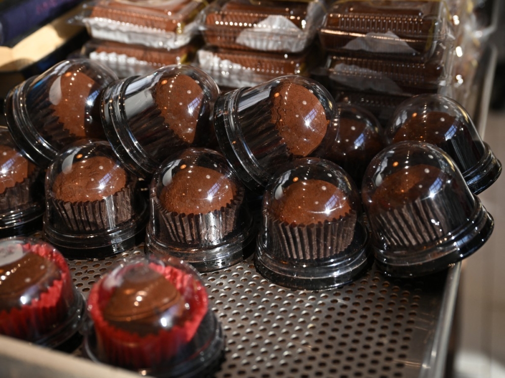 South Koreans go cuckoo for ‘Dubai-style’ pistachio cookies