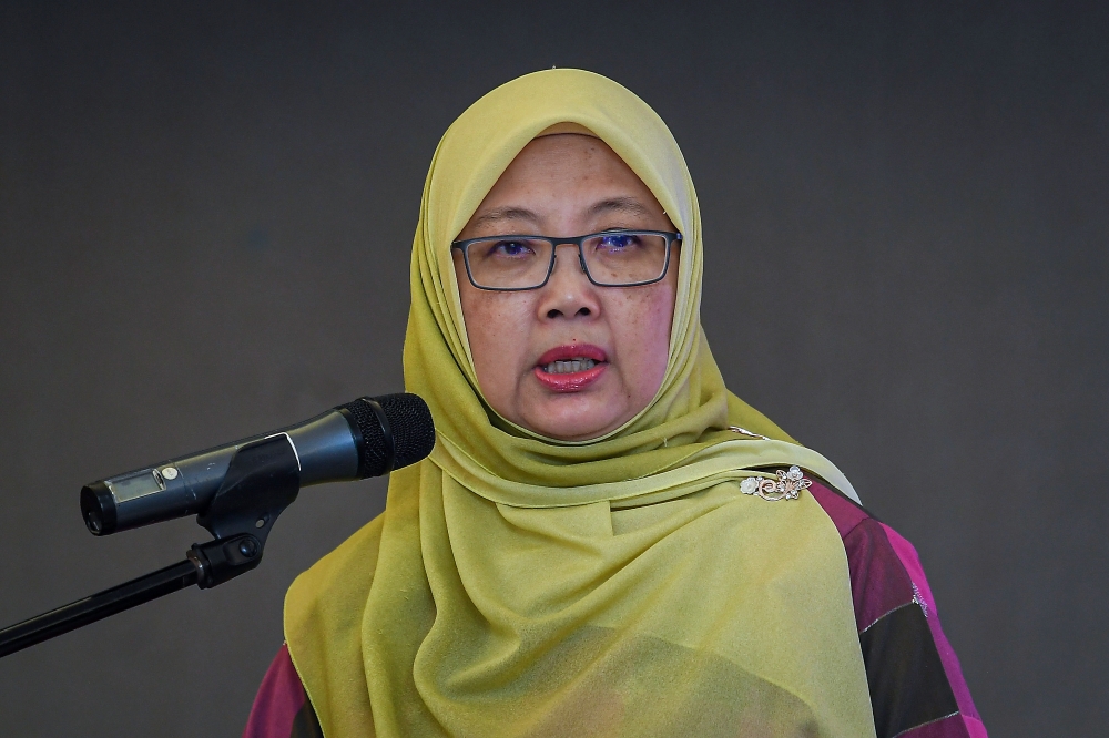 Dr Zaliha replaces Paya Besar MP Datuk Mohd Shahar Abdullah, who has been appointed deputy minister of economy. — Bernama pic