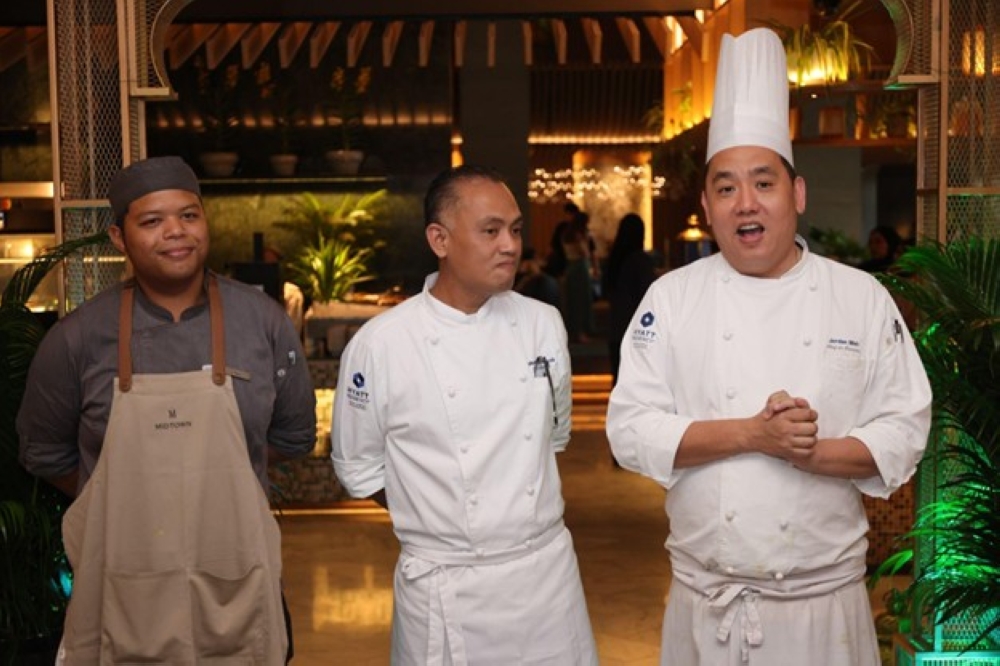 From left to right: Chef Muhammad Faiz, Chef Hassan Ayub and Chef Jordan Mah.