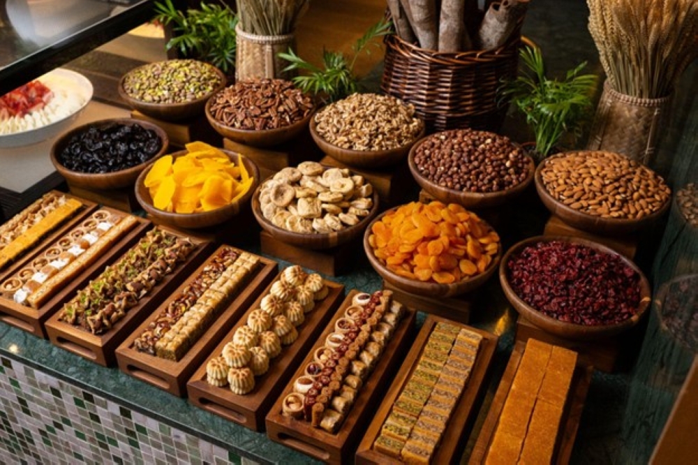 There will also be a wonderful variety of mouth-watering desserts.