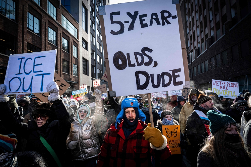 Minneapolis protests erupt after five-year-old caught in US federal immigration raid