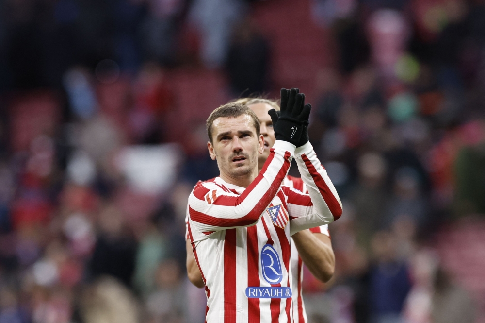 Atletico Madrid’s Antoine Griezmann suffers thigh injury, doubtful for Sunday’s La Liga game