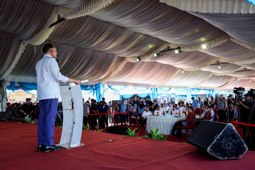 Reports claiming Malaysia ceded land to Indonesia are untrue, says Anwar amid Sabah-Kalimantan boundary claims