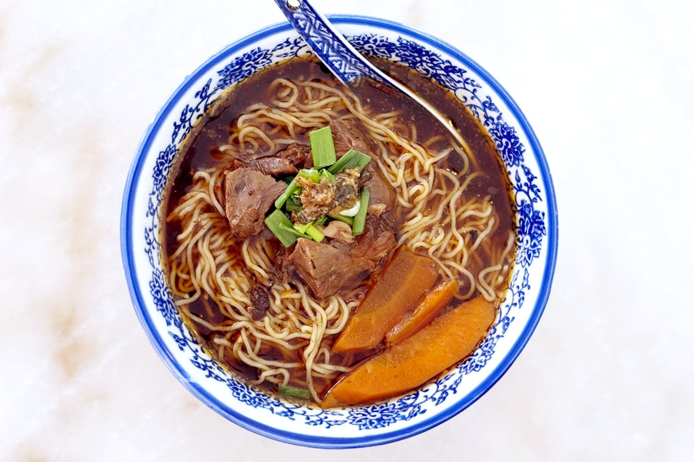 From Hainam beef noodles to braised pork ‘mantou’: Four generations of ‘kopitiam’ favourites at Nings in Melaka