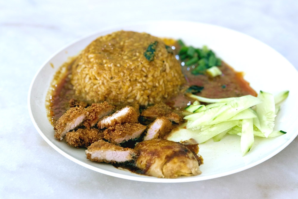 Curry Pork Chop Rice. — Picture by CK Lim