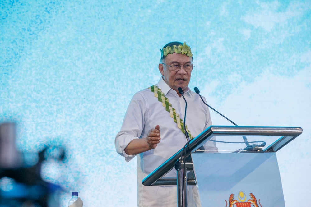 Prime Minister Datuk Seri Anwar Ibrahim speaks during the launch of the Semenyih Public Infrastructure Development in Semenyih January 27, 2026. — Picture by Raymond Manuel