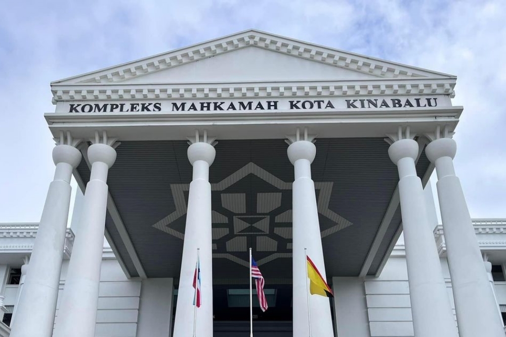 The Coroner’s Court in Kota Kinabalu earlier heard evidence relating to letters and notes allegedly passed to Zara before the incident. — The Borneo Post pic