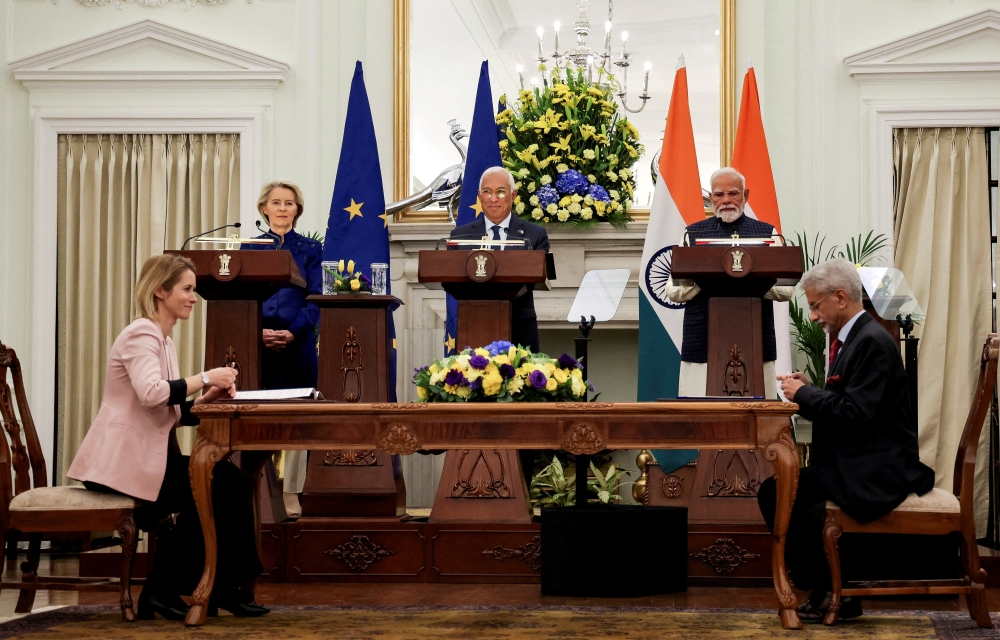 European Union High Representative for Foreign Affairs and Security Policy and European Commission Vice-President Kaja Kallas (left) and India's Foreign Minister Subrahmanyam Jaishankar sign an EU-India Security and Defence Partnership agreement at the Hyderabad House in New Delhi, India, January 27, 2026. — AFP pic