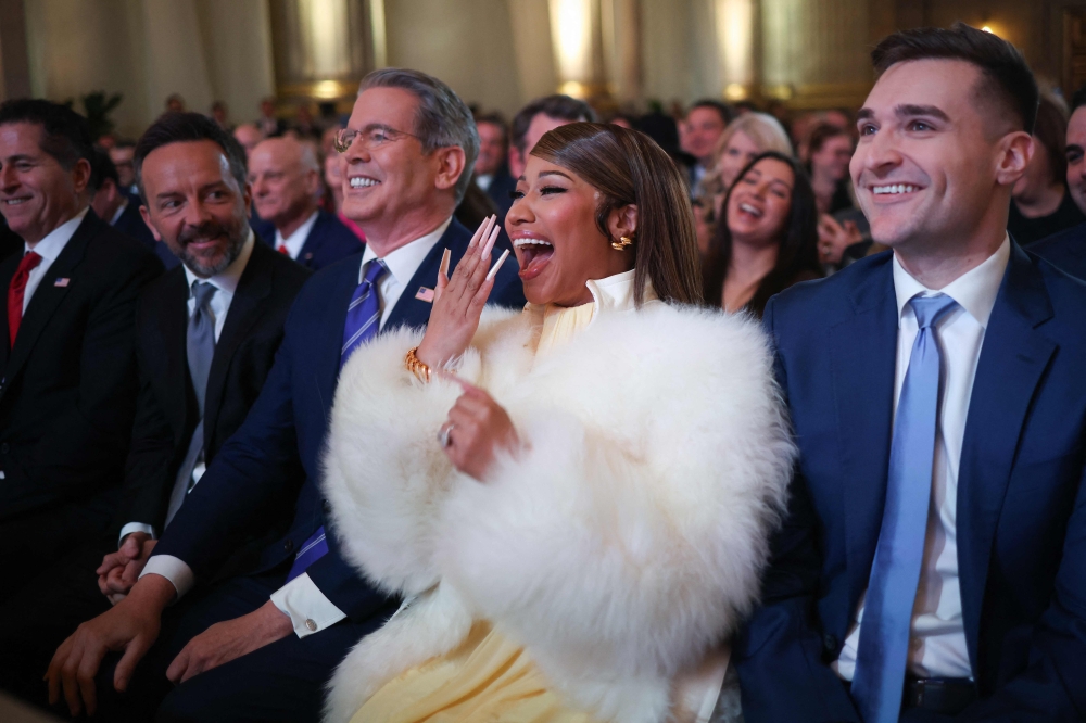 Nicki Minaj calls herself ‘Trump’s number one fan’ at rally, says hate makes her support him more