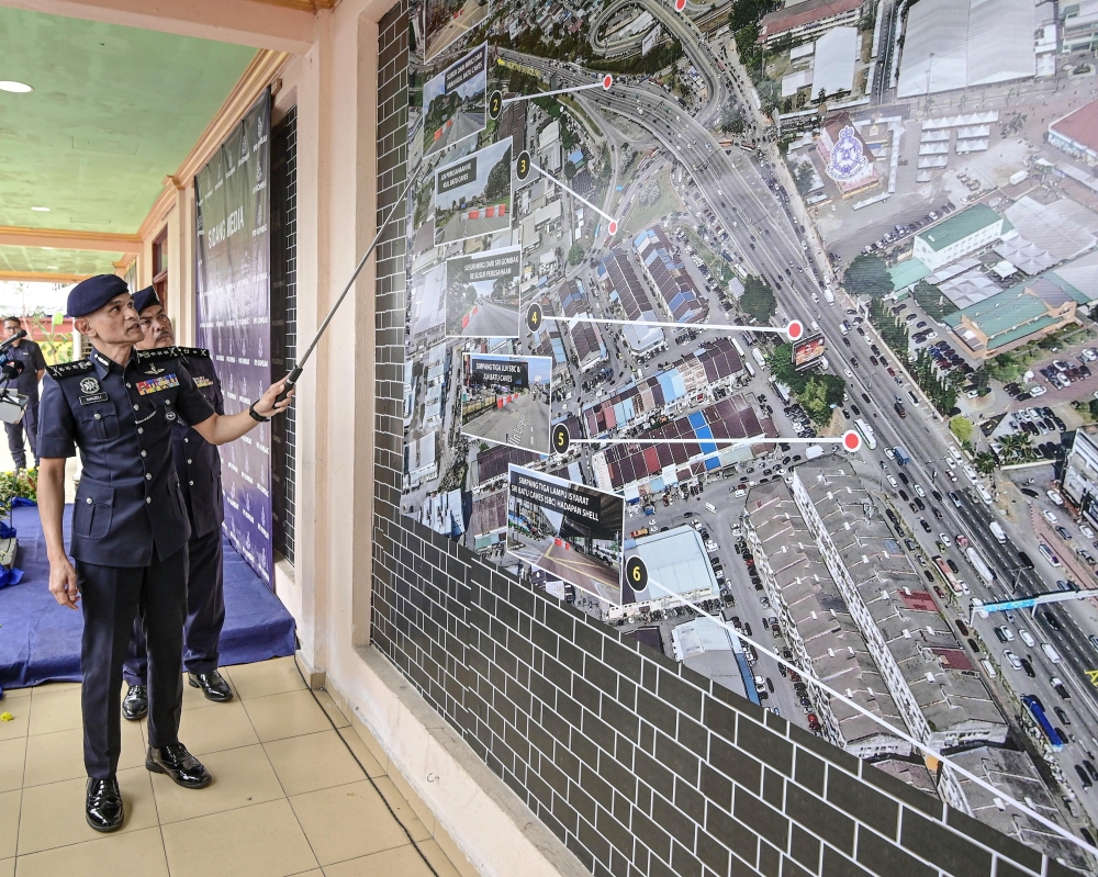 Traffic diversions kick in tomorrow as police close key KL intersections for Thaipusam procession to Batu Caves