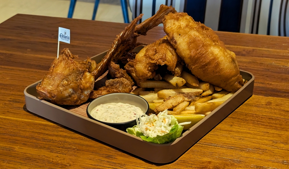 Try a surprising fish and chips made with whole ‘live’ fish at Edelweiss Flagship Oyster Bar, Old Klang Road