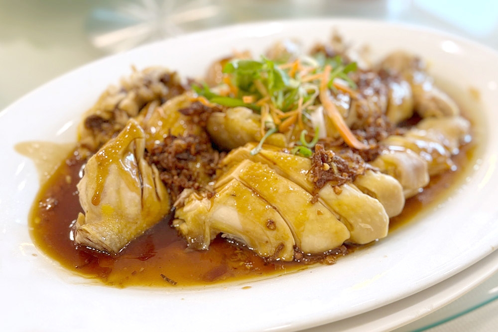 Garden Chicken with Scallion. — Picture by CK Lim