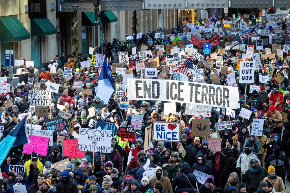 ‘Standing up for freedom’: Minneapolis hails peaceful ICE protests ...