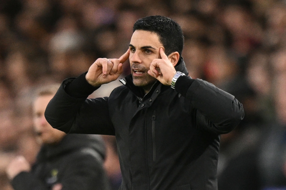 Arsenal's Spanish manager Mikel Arteta gestures on the touchline during the English Premier League football match against Leeds United. — AFP pic