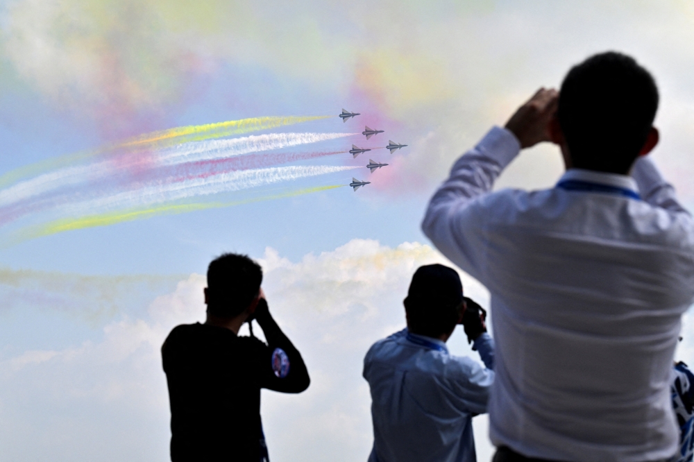 Singapore Airshow opens with blunt warnings on supply chaos and geopolitical turbulence