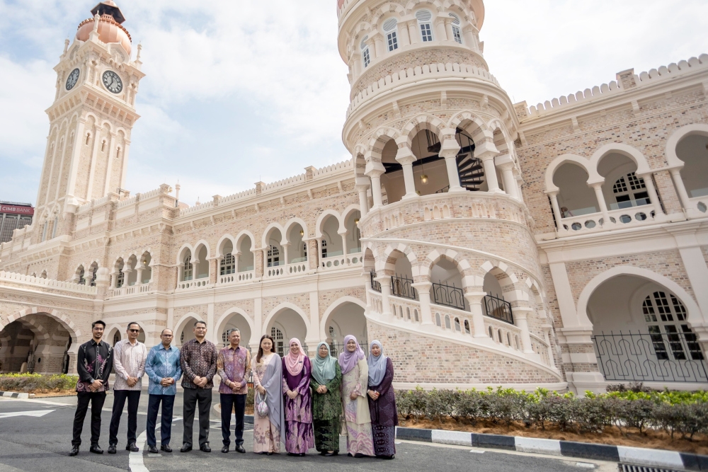 Minister in the Prime Minister’s Department (Federal Territories), Hannah Yeoh, said the gallery will welcome visitors daily from 9am to 6pm. — Picture from Facebook/Hannah Yeoh 