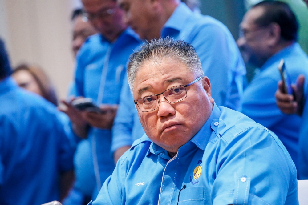 PDP president Datuk Seri Tiong King Sing attends a signing ceremony for the collaboration between the Progressive Democratic Party and Parti Sarawak Bersatu at Parkroyal Collection Kuala Lumpur on July 13, 2023. — Photo by Hari Anggara