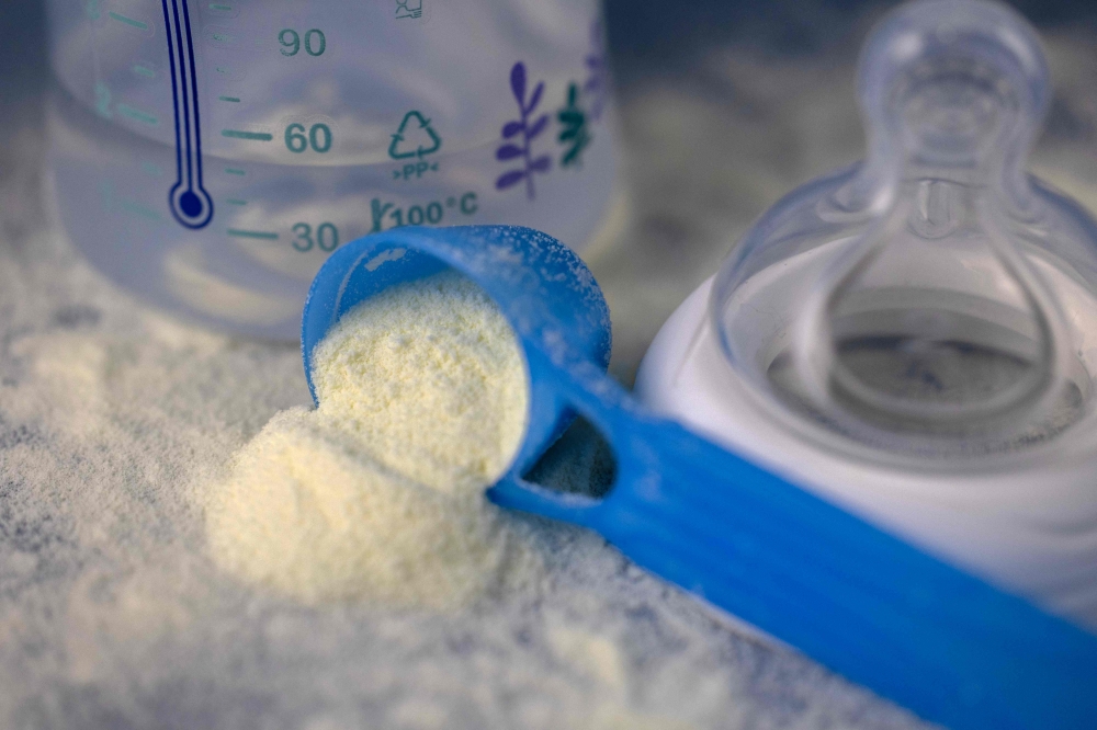 The EU’s food safety body said today the threshold for the cereulide toxin at the centre of a global infant formula recall should be cut by more than half, a move likely to prompt further product withdrawals. — AFP pic 