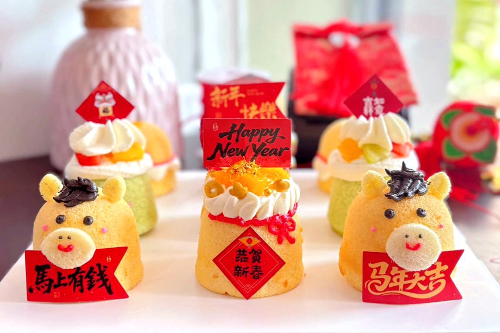 Welcome the Year of the Horse with these CNY treats, from mandarin orange sandos to mahjong-shaped chocolate bonbons