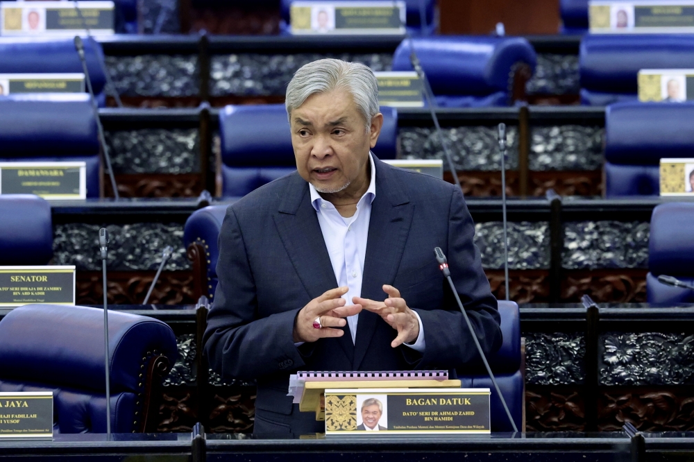 Deputy Prime Minister Datuk Seri Ahmad Zahid Hamidi said the  proposed establishment of the Malaysia-China Institute has the potential to strengthen bilateral strategic cooperation, particularly in the development of high-impact Technical and Vocational Education and Training (TVET) between Malaysia and China. — Bernama pic