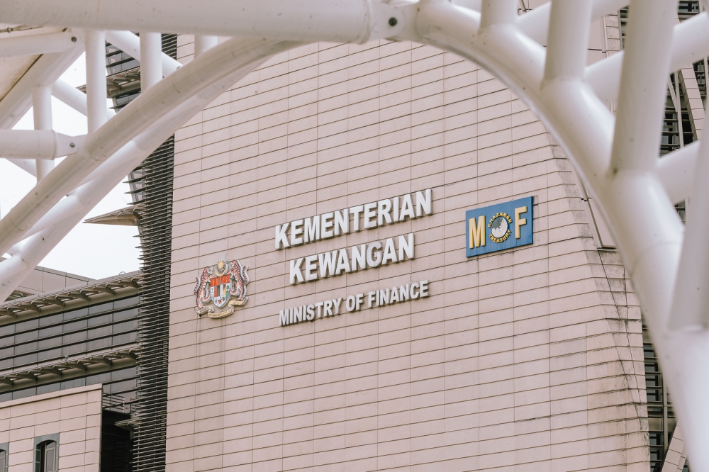 The Ministry of Finance said RM3.9 billion in tax refunds had been disbursed as of January 31, 2026, to settle 34,899 cases involving refunds for the 2023 tax filing year.— Picture by Raymond Manuel