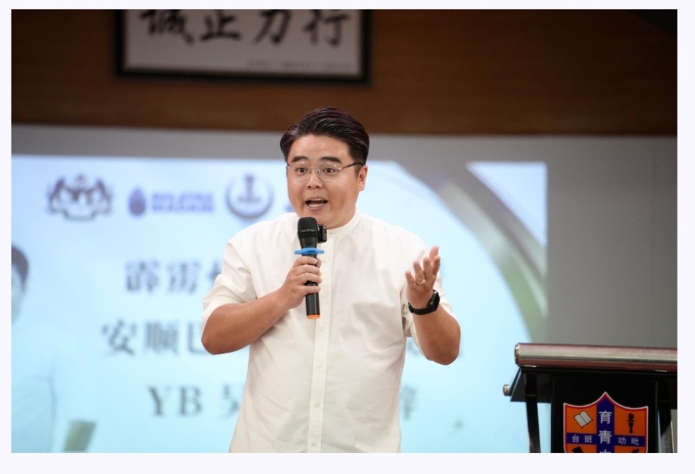 DAPSY chief Woo Kah Leong called on all parties to stop using the term “kuil haram” (illegal temple), describing it as prejudicial, misleading, and hurtful to Hindu worshippers. 