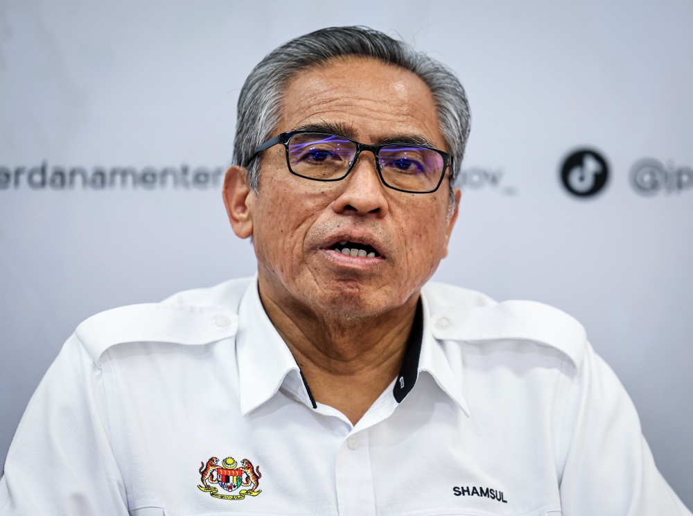 Malaysia’s public service to begin paperless push tomorrow to speed up digitalisation, says Chief Secretary