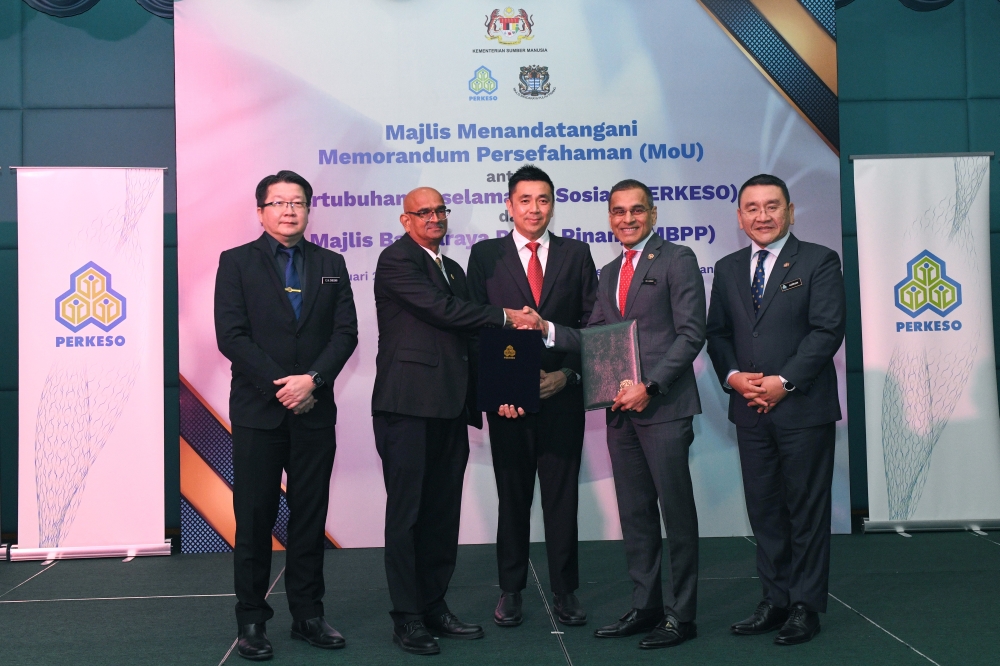 Penang city council to improve SOPs on gas-filled balloons after Thaipusam incident