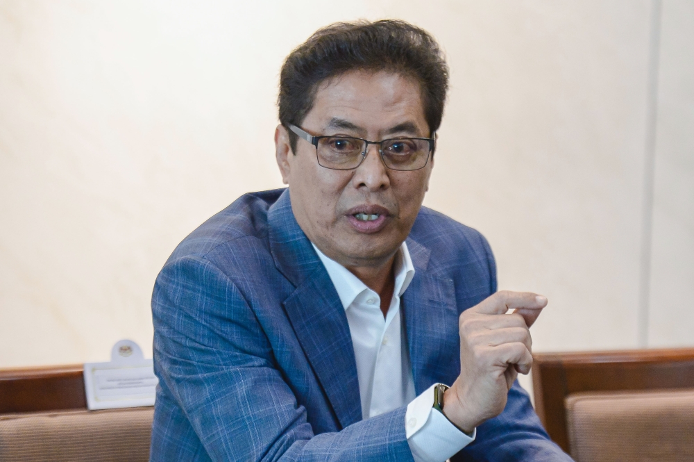 MACC chief Tan Sri Azam Baki says he fully declared his shareholdings to the Public Service Department and denies any wrongdoing, responding to recent Bloomberg allegations in a February 10, 2026 report. — Bernama pic