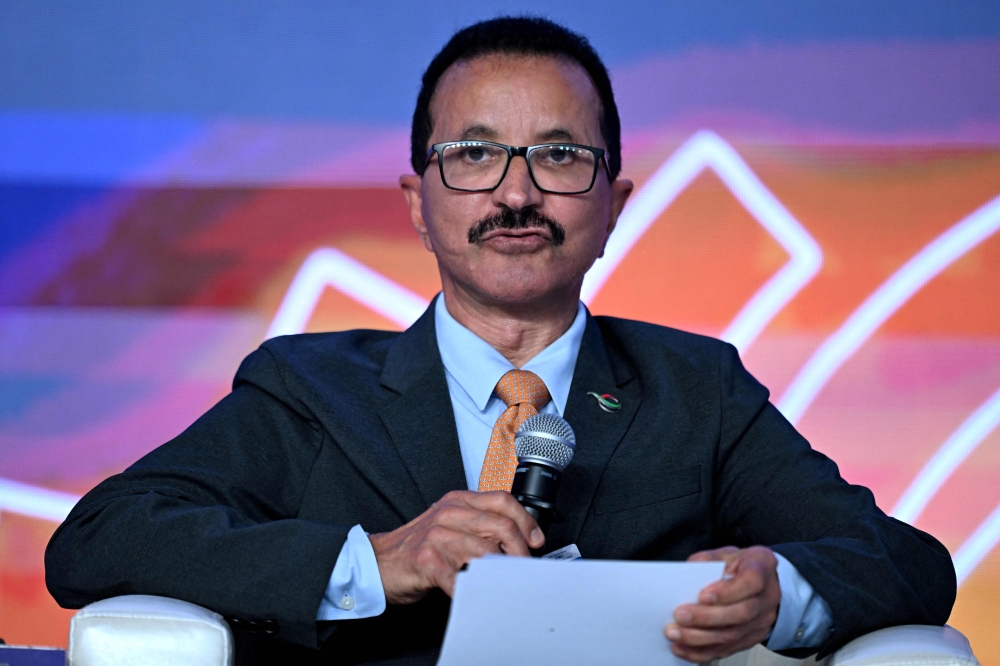 Sultan Ahmed Bin Sulayem, Chairman and Chief Executive Officer of DP World addresses the gathering on the first day of the three-day B20 Summit in New Delhi on August 25, 2023. 
